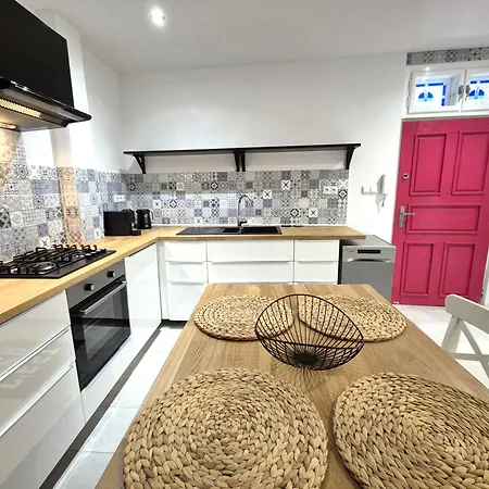 Zoe - Old Town Bratislava