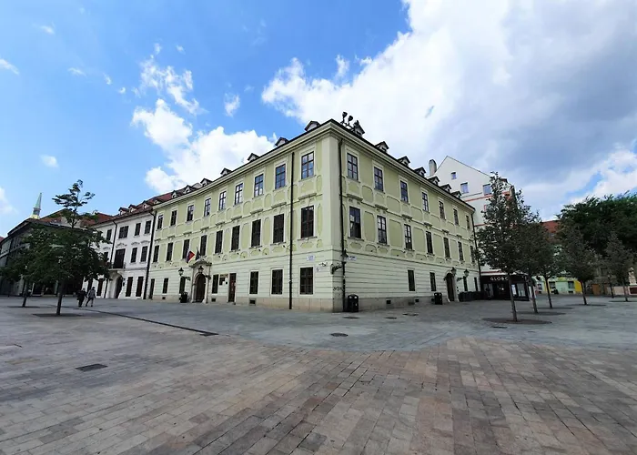 Zoe - Old Town Bratislava